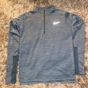 Womens Nike pullover